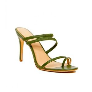 New Marciano By Guess Ava Slip-On Green Heels Size 8